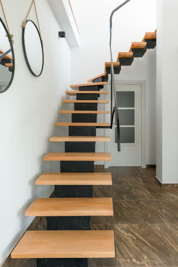 Apartments Kapo คาชเตลา ภายนอก รูปภาพ